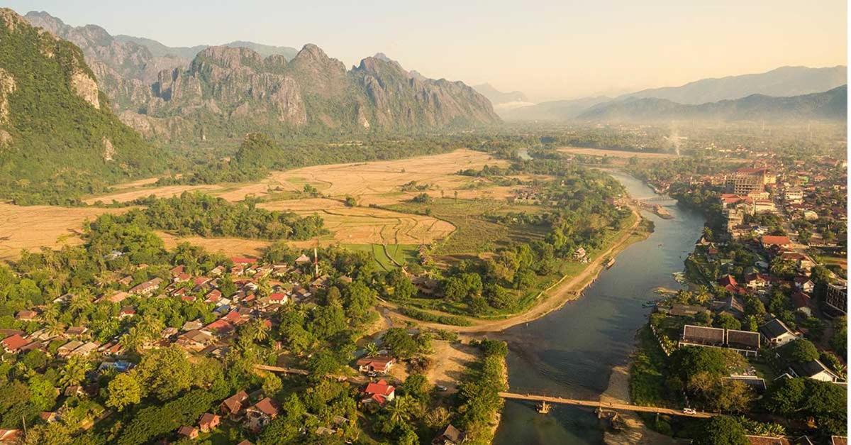 Consiana Hotel Vang Vieng Extérieur photo